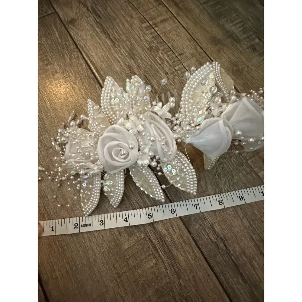 Women's White Floral Feather Bridal Hair Clip Headband vintage 80s